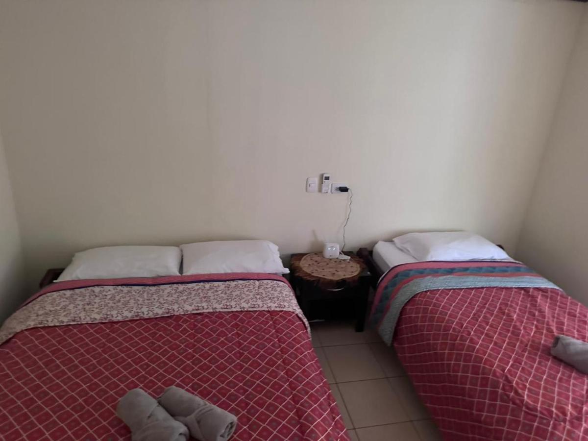 River Side Lodge Horquetas Esterno foto