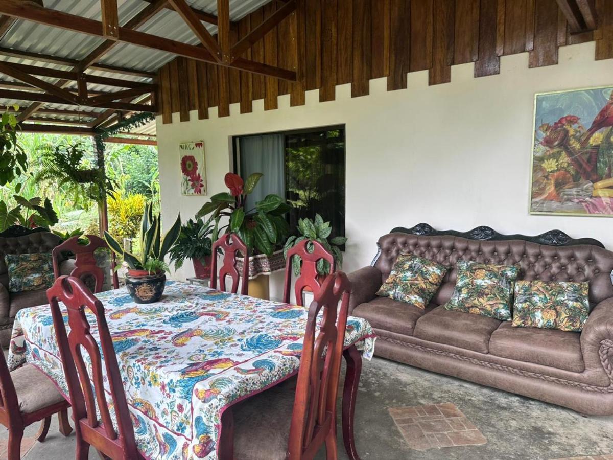 River Side Lodge Horquetas Esterno foto