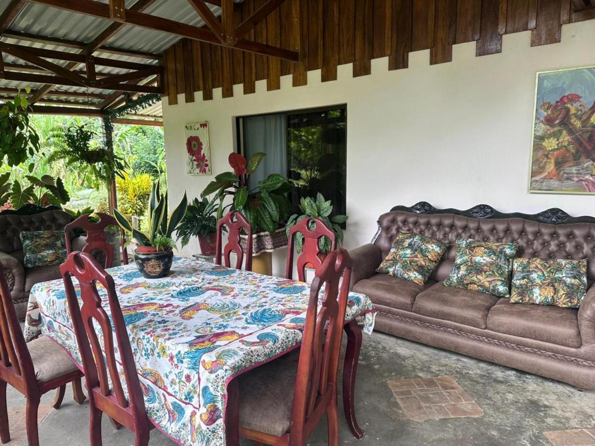 River Side Lodge Horquetas Esterno foto
