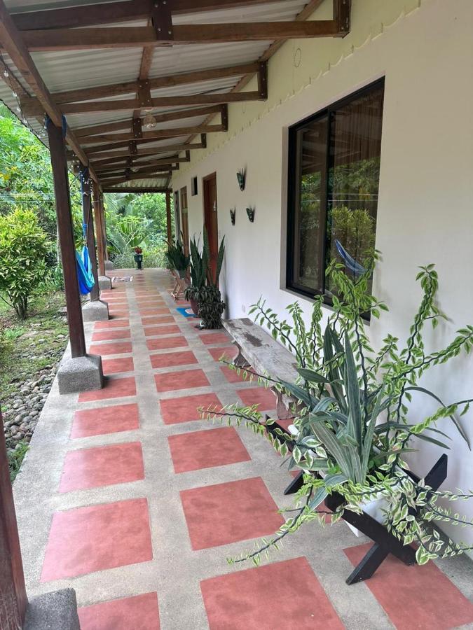 River Side Lodge Horquetas Esterno foto